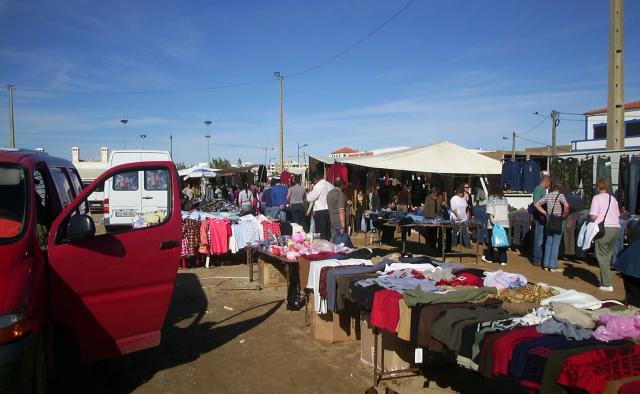 gal/Peter_Belinfante/LagoaMarket/Dcp_1700 Lagoa markt 141203.jpg
